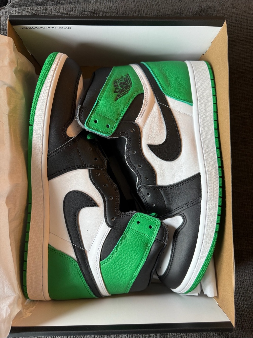 Nike Air Jordan 1 Mid - Black/White/Green